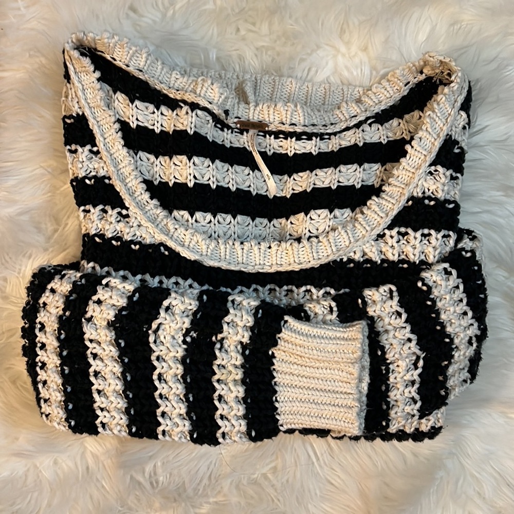 Free People Oversized Striped Knit Sweater Size S - Picture 5 of 6